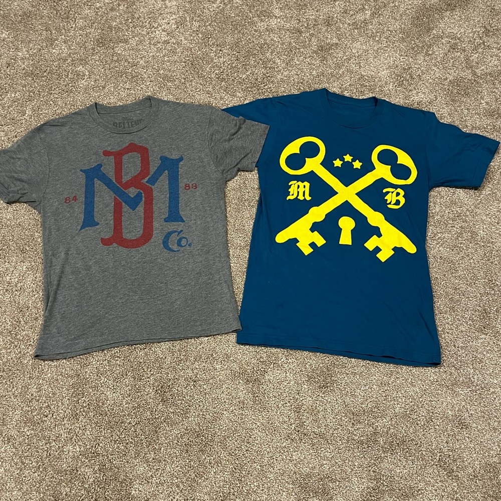 Make Believe vintage T-shirt bundle size small and gently worn.